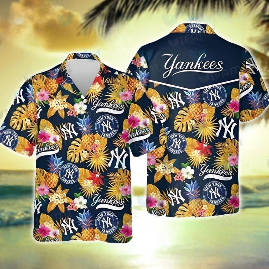 MLB New York Yankees Hawaiian Shirt Tropical Flower Pattern Summer Beach Gift MLB New York Yankees Hawaiian Shirt Tropical Flower Pattern Summer Beach Gift