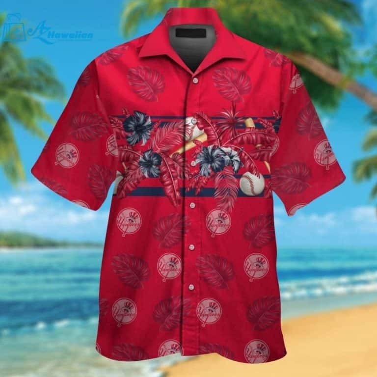 New York Yankees Hawaiian Shirt Tropical Pattern Beach Vacation Gift New York Yankees Hawaiian Shirt Tropical Pattern Beach Vacation Gift
