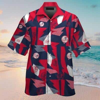 MLB New York Yankees Hawaiian Shirt Color Pattern Gift For Baseball Coach MLB New York Yankees Hawaiian Shirt Color Pattern Gift For Baseball Coach