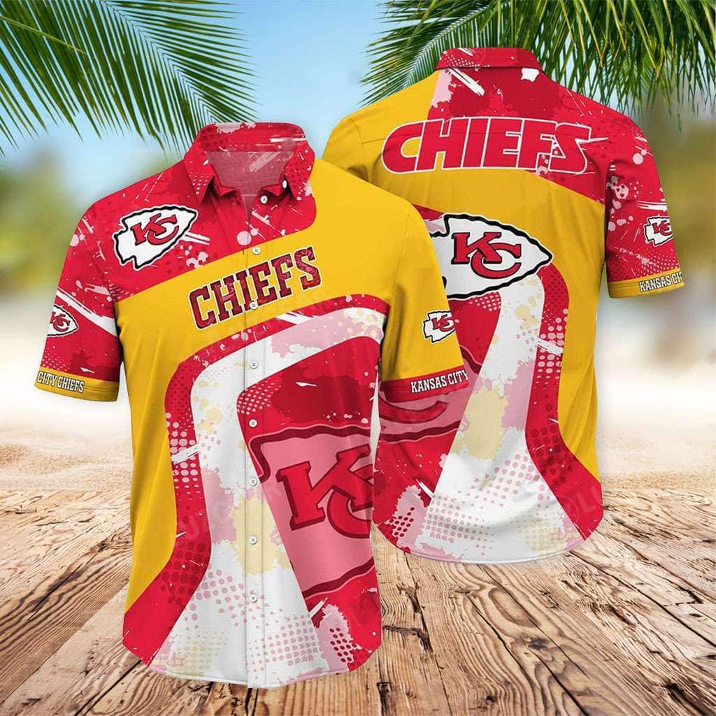 NFL Kansas City Chiefs Hawaiian Shirt Gift For Beach Trip NFL Kansas City Chiefs Hawaiian Shirt Gift For Beach Trip