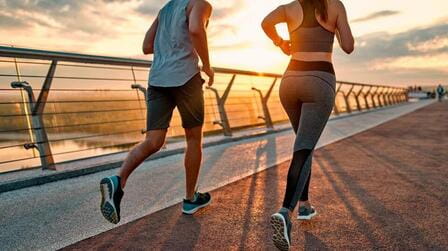 Top 10 Footwear Picks for Perfectly Pairing with Shorts