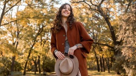 What to Wear to an Outdoor Concert in Autumn