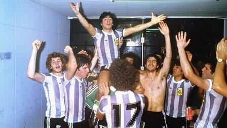Why Are Retro Football Shirts So Popular?
