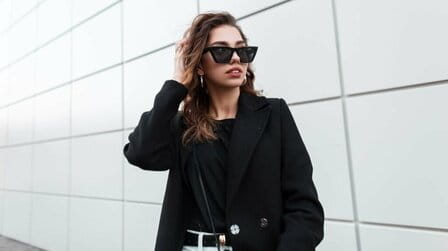 What Goes Well With Black Shirt?
