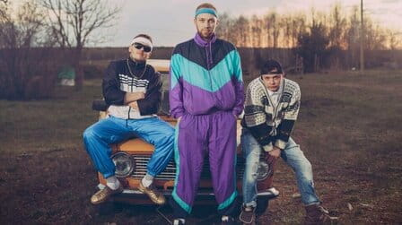 How Do I Dress Like The 90s?