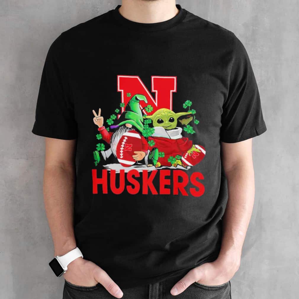 Gnome Baby Yoda Nebraska Huskers T-Shirt Gnome Baby Yoda Nebraska Huskers T-Shirt