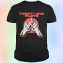 Skeleton Hands Twenty One Pilots T-Shirt Skeleton Hands Twenty One Pilots T-Shirt