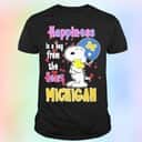 Michigan Wolverines T-Shirt Peanuts Snoopy Woodstock Michigan Wolverines T-Shirt Peanuts Snoopy Woodstock