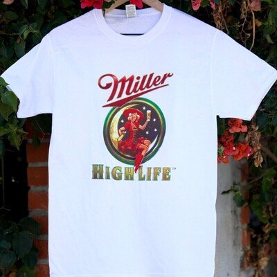 Vintage Red Girl In The Moon Miller High Life T-Shirt Vintage Red Girl In The Moon Miller High Life T-Shirt